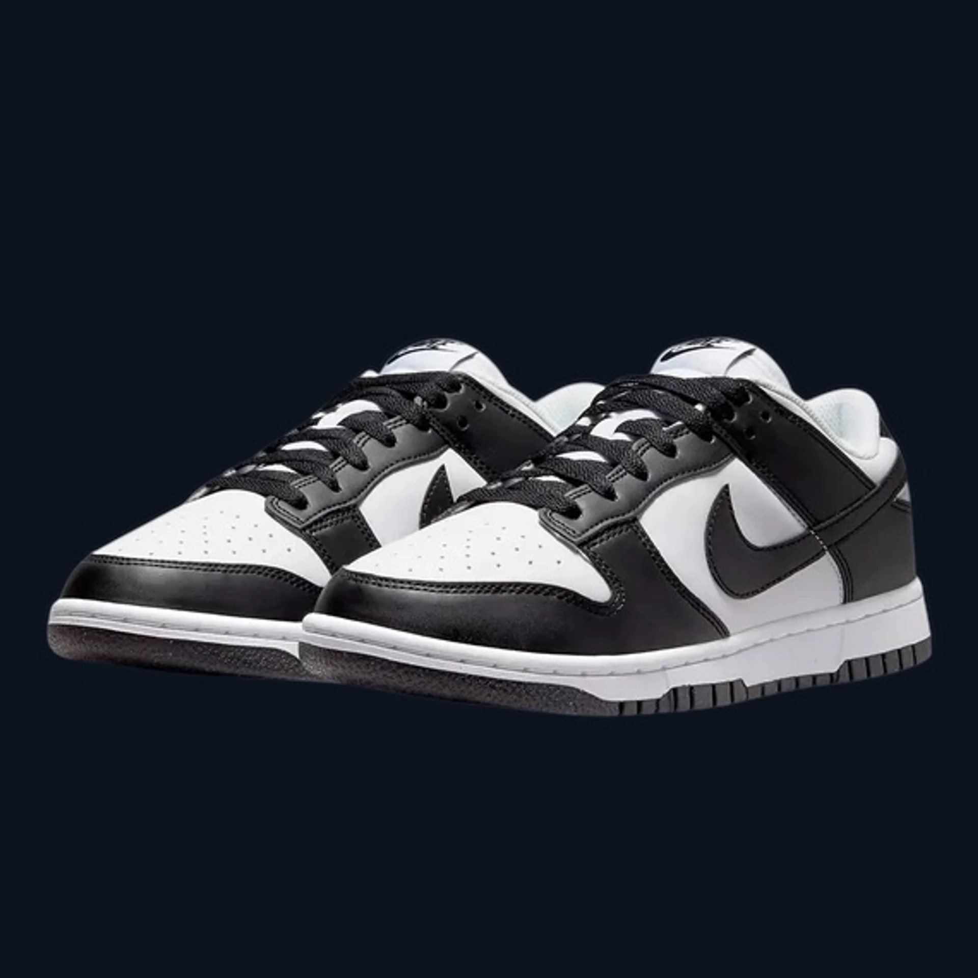 Nike Dunk Low Next Nature "Panda"