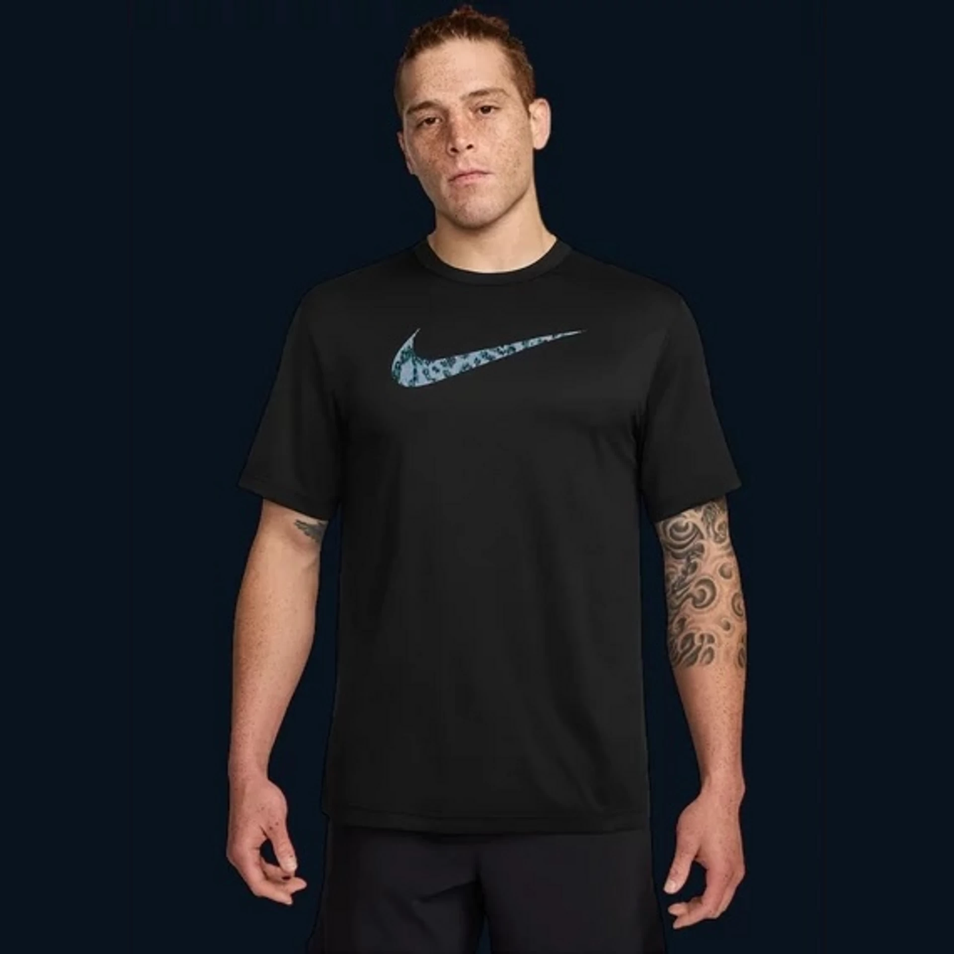 Nike Dri-Fit Hyverse Férfi Póló