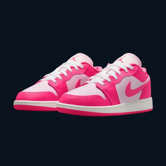 Air Jordan 1 Low (GS) "Valentine’s Day" [ 39 ]