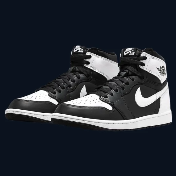 Air Jordan 1 Retro High OG "Black White"