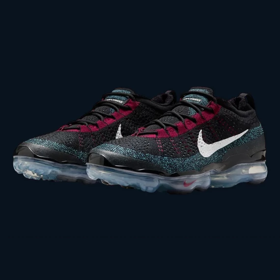 Nike Air VaporMax 2023 Flyknit "Black Red Universtiy Blue"