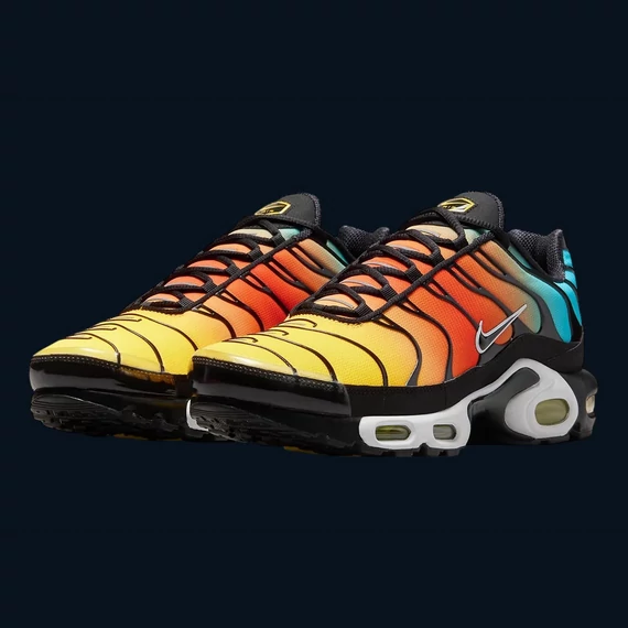 Nike Air Max Plus "Baltic Blue Safety Orange"