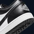 Kép 2/8 - Air Jordan 1 Low "White Black"