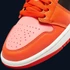 Kép 6/8 - Air Jordan 1 Mid SE "Rush Orange Crimson Bliss" [35.5]