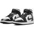 Kép 1/5 - Air Jordan 1 Mid "Panda"